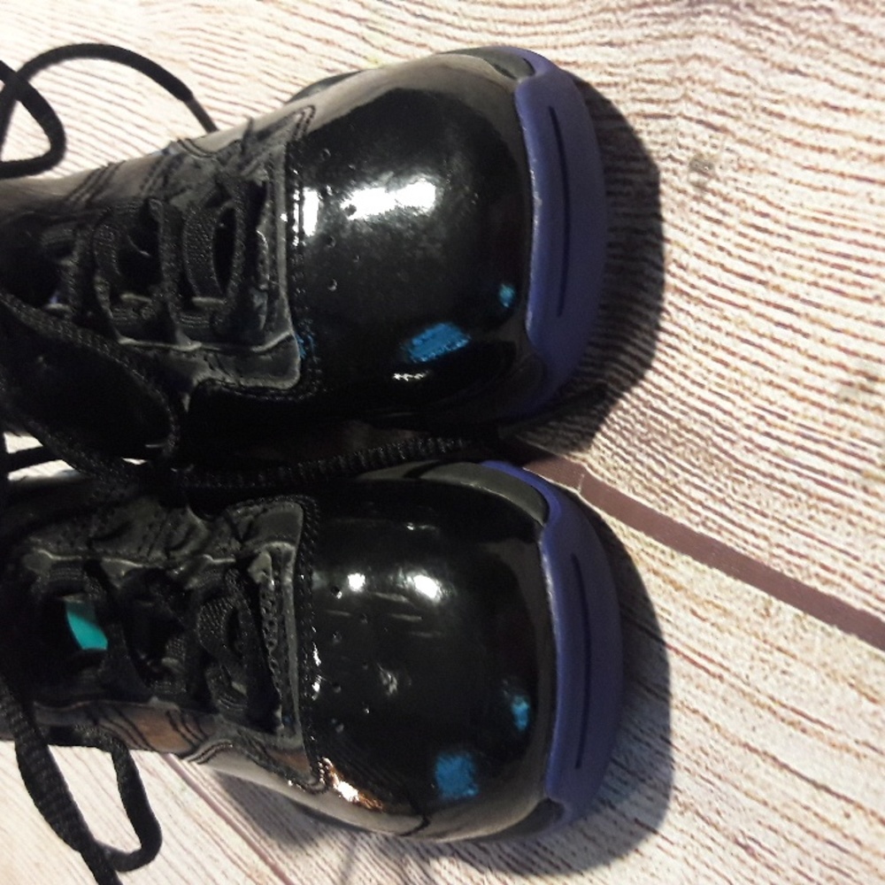 Nike boy's high top black purple green sneaker - Picture 5 of 13
